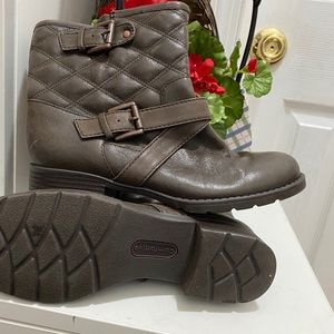 Confortiva boots leather upper